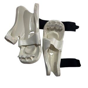Martial Arts Foam Sparring Foot Guards With Straps Lightning Brand White 112b